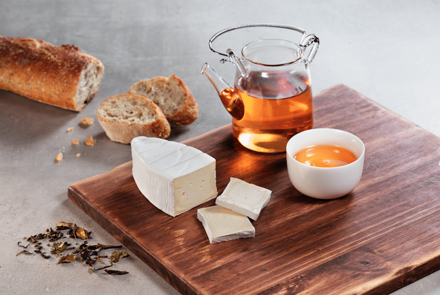 Kaas en thee: Caprice des Dieux met witte lavendelthee
